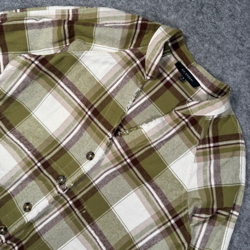 Blu Pepper Green Plaid Button Up Shirt Womens Medium Raw Hem Long Sleeve
